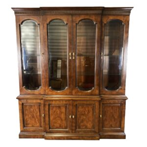 Henredon Mahogany China Cabinet / Sideboard